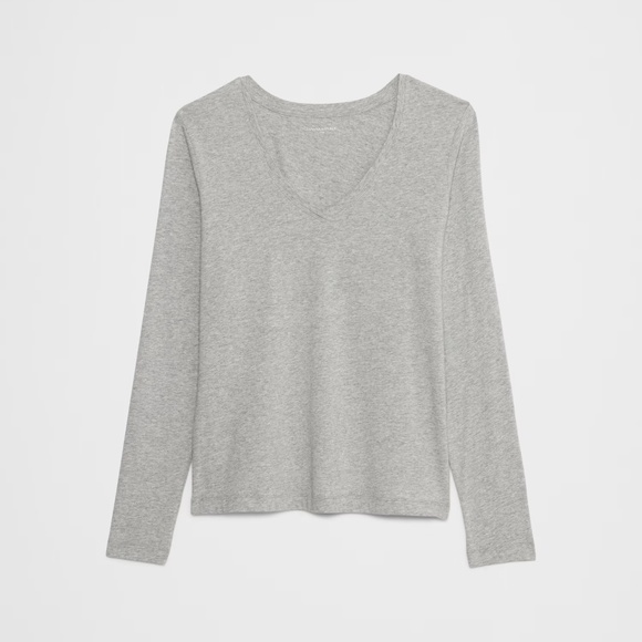 Banana Republic LONG-SLEEVE V-NECK T-SHIRT NWT - Picture 2 of 2